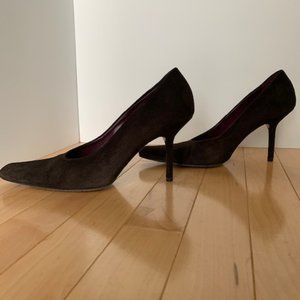 Anne Klein Jerry Espresso Suede Pump